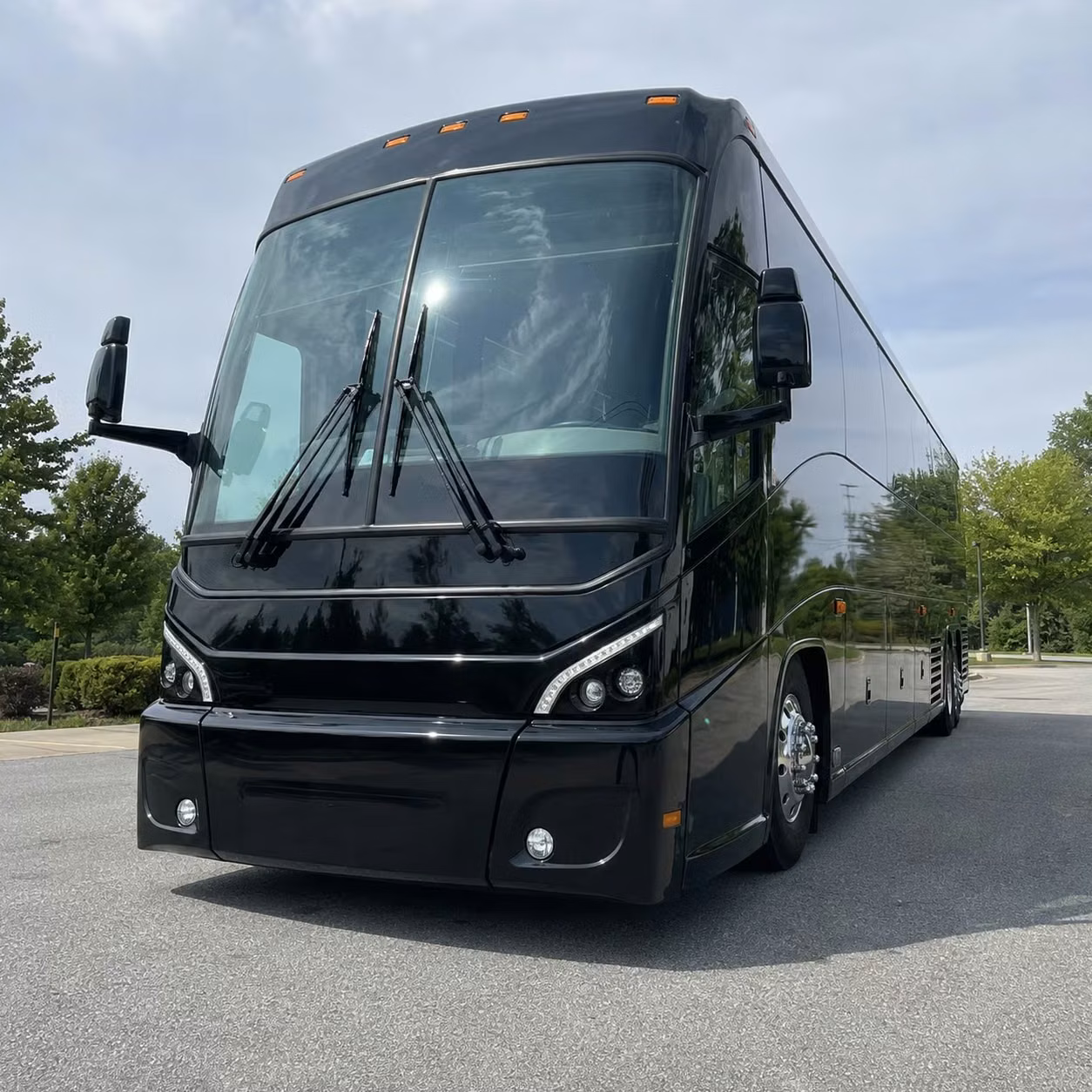 reliable shuttle transportation between joint base elmendorf richardson and anchorage